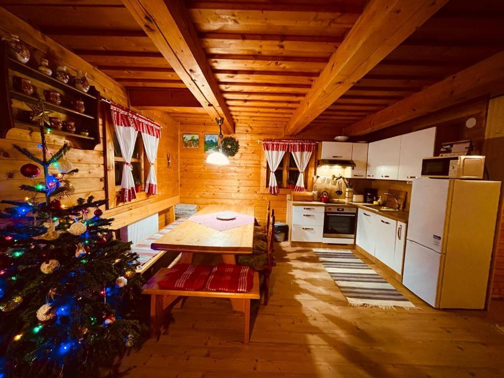 Chata Devena Valca Bagian luar foto
